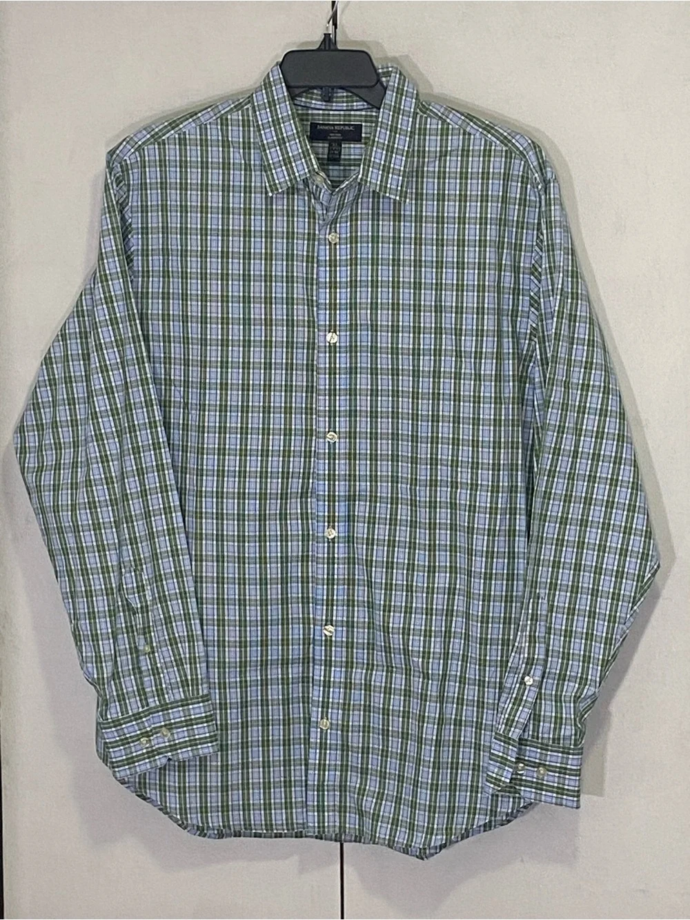 Banana Republic Green and Blue Plaid Button-Down XL Non-Iron Shirt Preppy